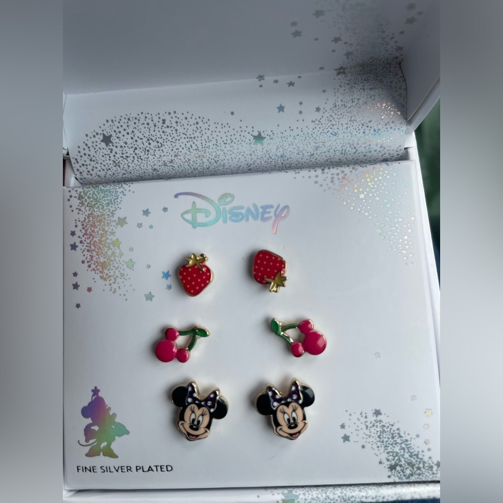 Disney Minnie Mouse earrings,Disney earrings,cherry earrings,strawberry earrings - Picture 6 of 8